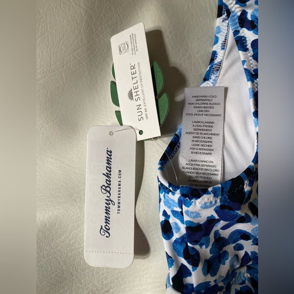 Tommy Bahama Palm Modern leopard Bikini top - Picture 5 of 8